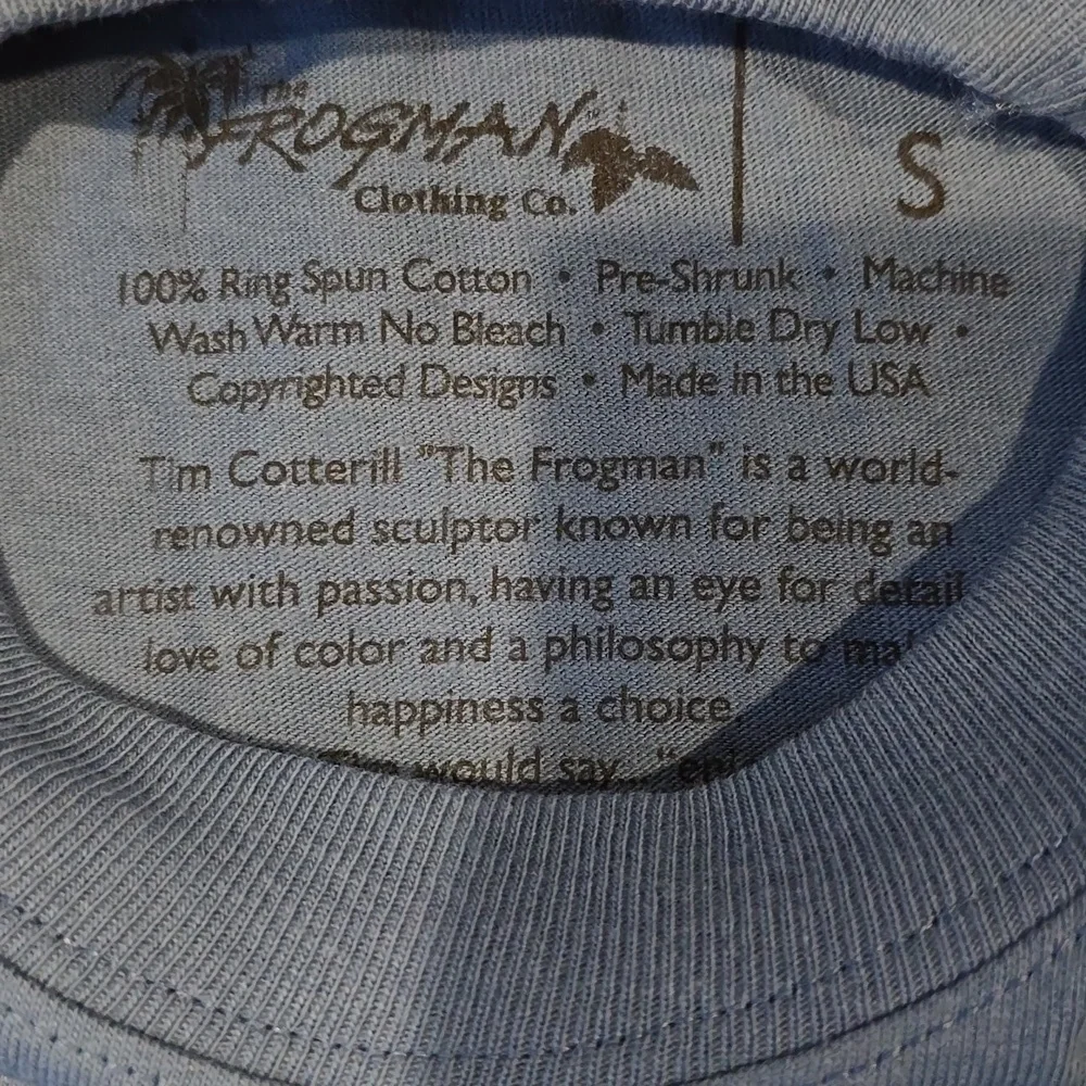 Frogman Blue Graphic T-Shirt with Colorful Frog Print, New Size S - Picture 4 of 6